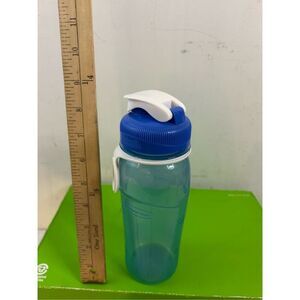 Rubbermaid blue travel water‎ bottle finger loop flip top retired